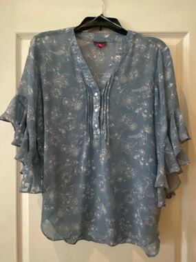 Vince Camuto white and light blue sheer print blouse size large